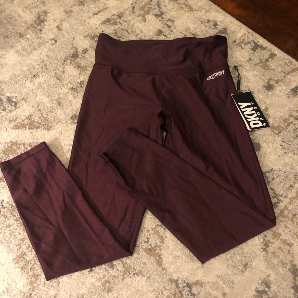 NWT DKNY Sport High Waist 7/8 Length Shiny Leggings